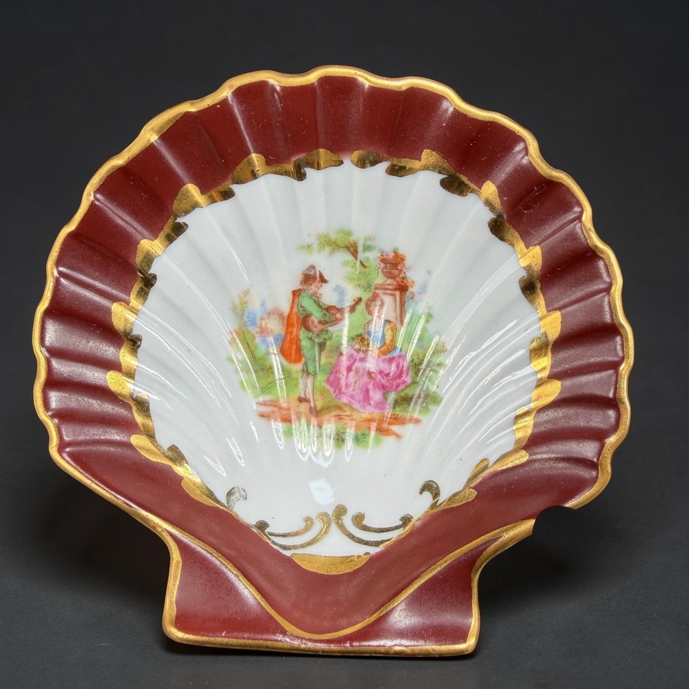 Vintage M Germany Porcelain Shell Trinket Dish Courting Couple Burgundy Gold VTG